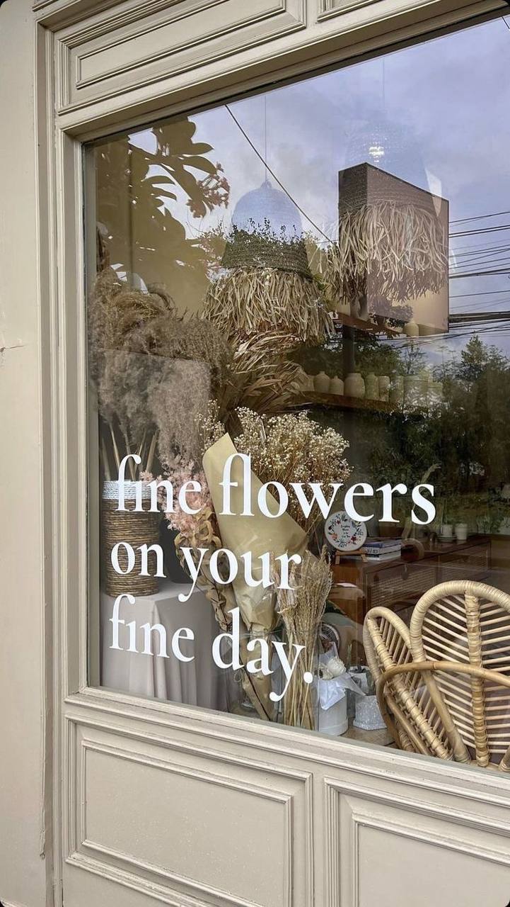 Minimalist Shelf Decor